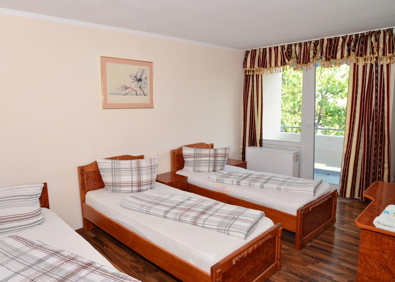 Hotel Noa Нюрнберг Экстерьер фото