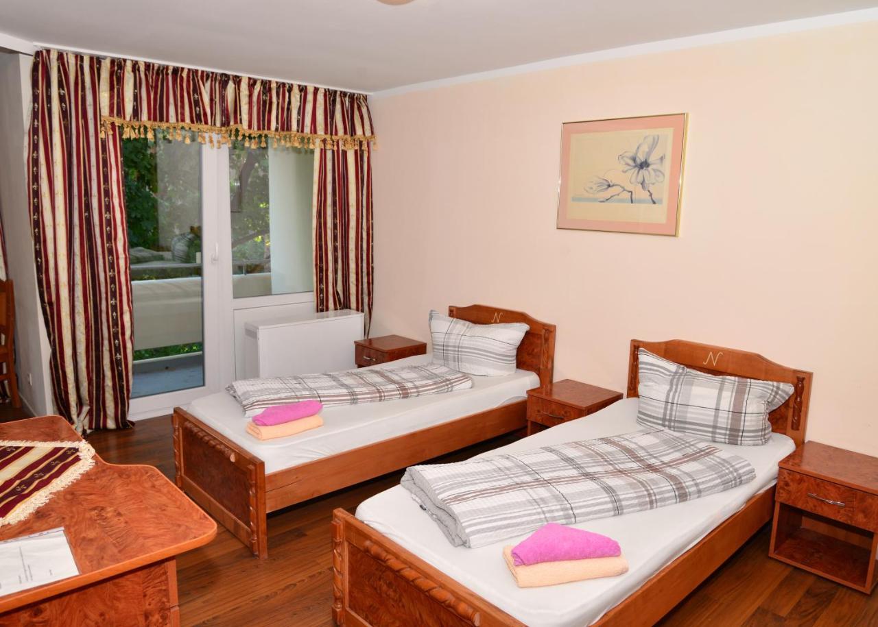 Hotel Noa Нюрнберг Экстерьер фото
