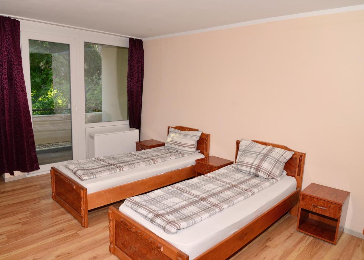 Hotel Noa Нюрнберг Экстерьер фото